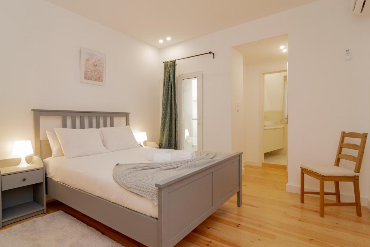 Apartamento Charming Santos W/ Patio By Lovelystay Lisboa